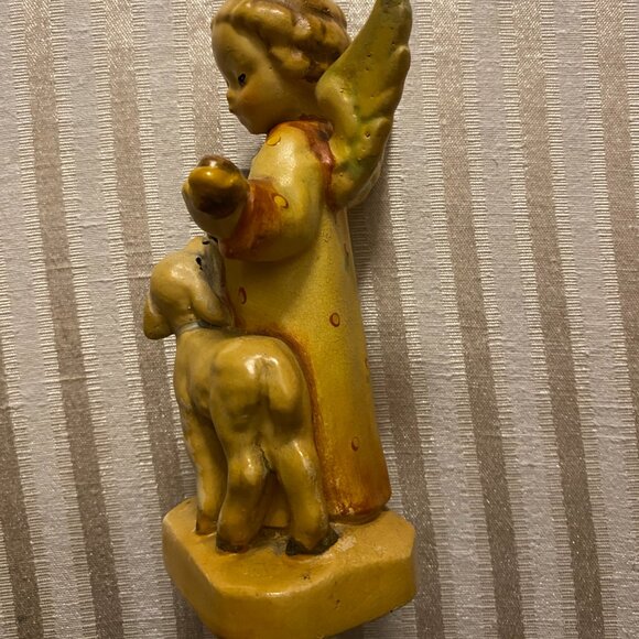 VINTAGE HUMMEL TYPE ANGEL FIGURINE PURCHASED IN WWII - Picture 3 of 5